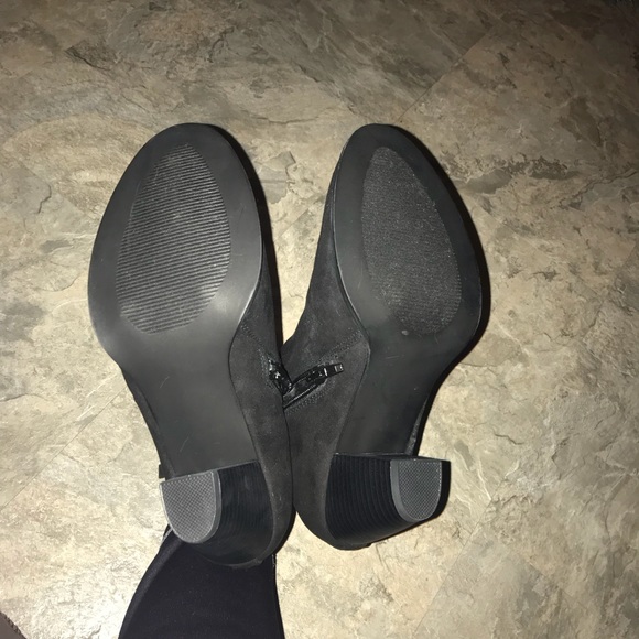 Just Fab Booties - Picture 5 of 7